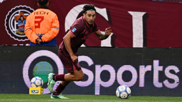 Lanús venció a Vélez y se afirma en la Zona A